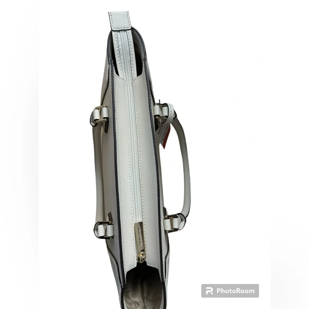 Michael Kors purse - Picture 3 of 5